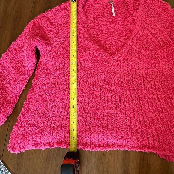 Free People Sand Dune Bell Sleeve Cotton Blend V-neck Sweater - Picture 9 of 12